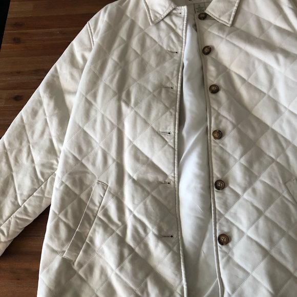 - Orvis quilted jacket - Size XL - Picture 4 of 6